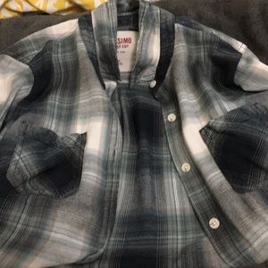 Flannel button up